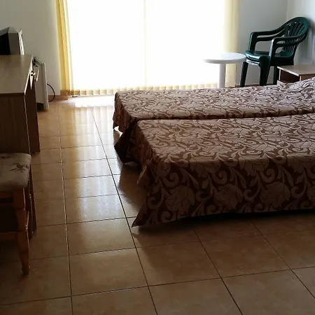 Cristal Hotel 2*