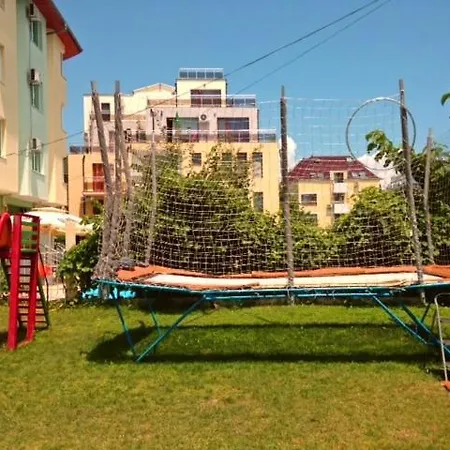 Cristal מלון רבדה